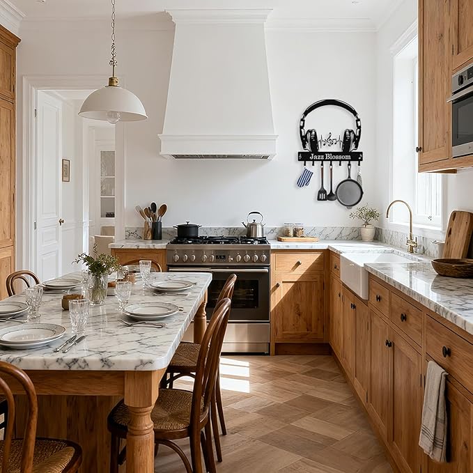 Personalized Headphone Key Holder Wall Mount, Custom Metal Key Rack Key Holder with Name, Deer Cabin Wall Keys Hanger with Hooks for Entryway, Front Door, Hallway, Kitchen, Living Room