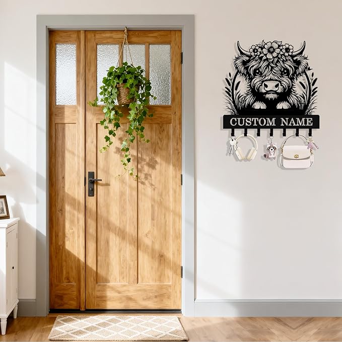 Personalized Highland Cow Key Holder Wall Mount, Custom Metal Key Rack Key Holder with Name, Deer Cabin Wall Keys Hanger with Hooks for Entryway, Front Door, Hallway, Kitchen, Living Room